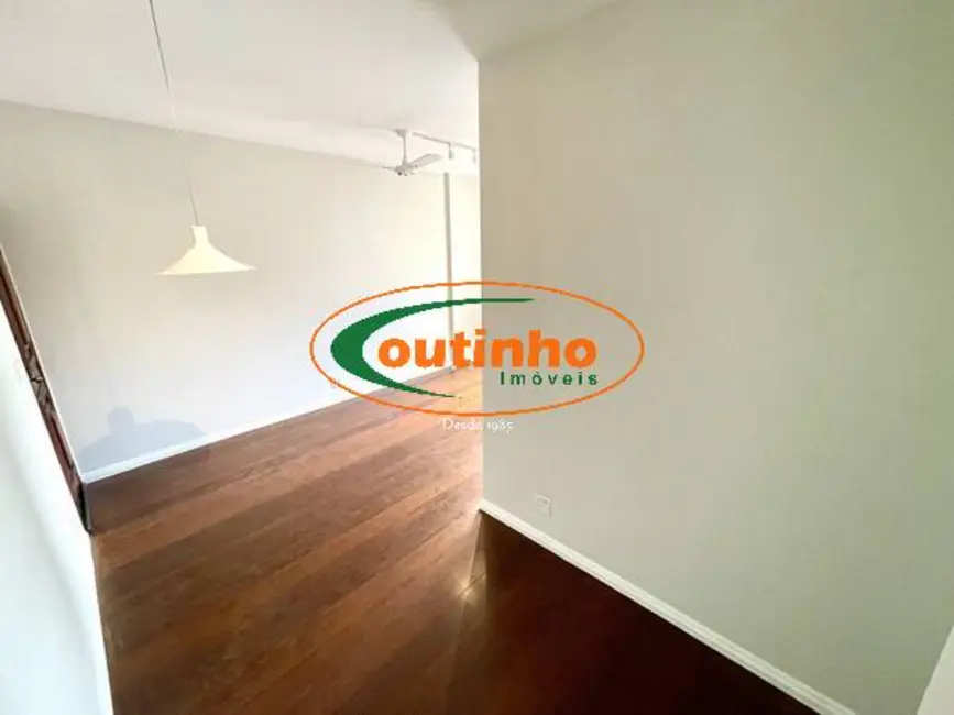 Foto 3 de Apartamento com 2 quartos à venda, 74m2 em Tijuca, Rio De Janeiro - RJ