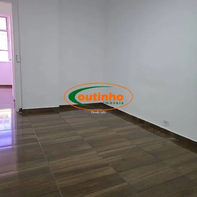 Apartamento com 3 quartos à venda, 95m2 em Tijuca, Rio De Janeiro - RJ - imagem 8 Foto 8 de Apartamento com 3 quartos à venda, 95m2 em Tijuca, Rio De Janeiro - RJ