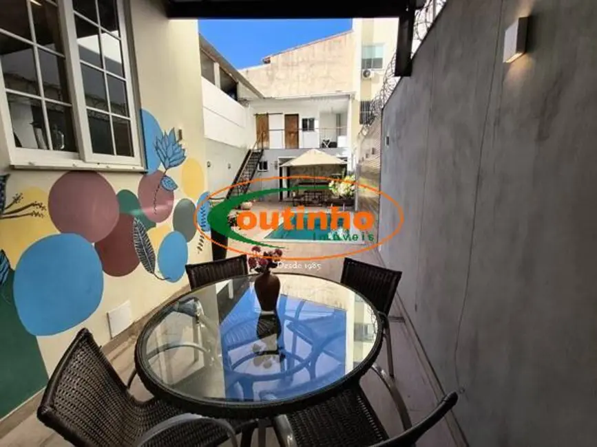 Foto 2 de Casa com 4 quartos à venda, 250m2 em Tijuca, Rio De Janeiro - RJ