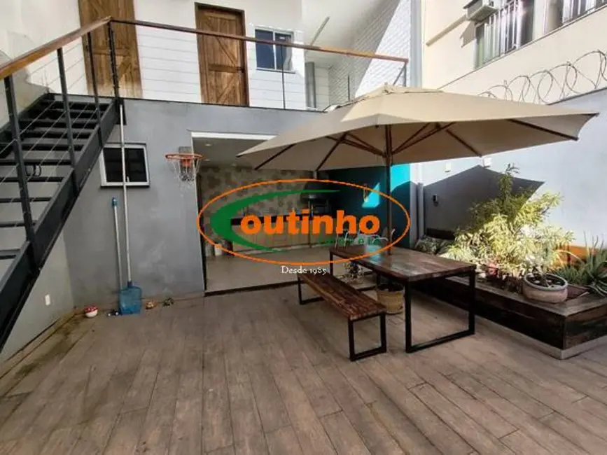 Foto 4 de Casa com 4 quartos à venda, 250m2 em Tijuca, Rio De Janeiro - RJ