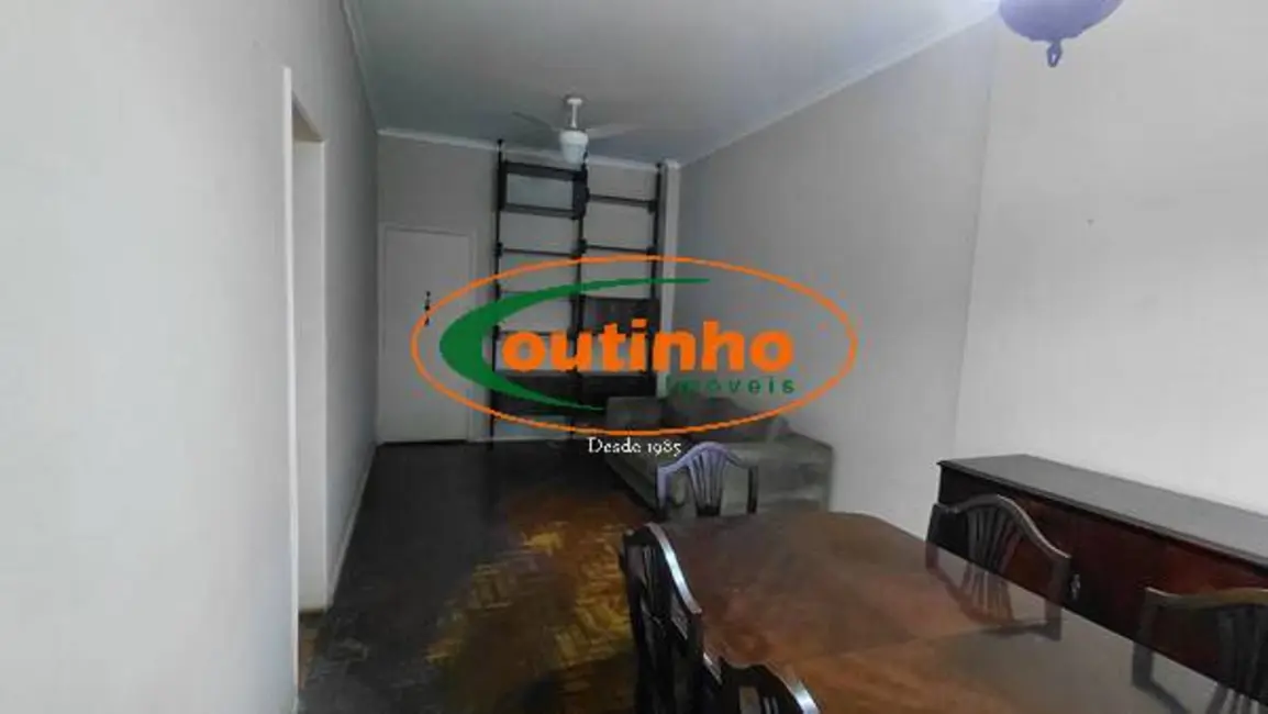 Foto 3 de Apartamento com 3 quartos à venda, 74m2 em Tijuca, Rio De Janeiro - RJ