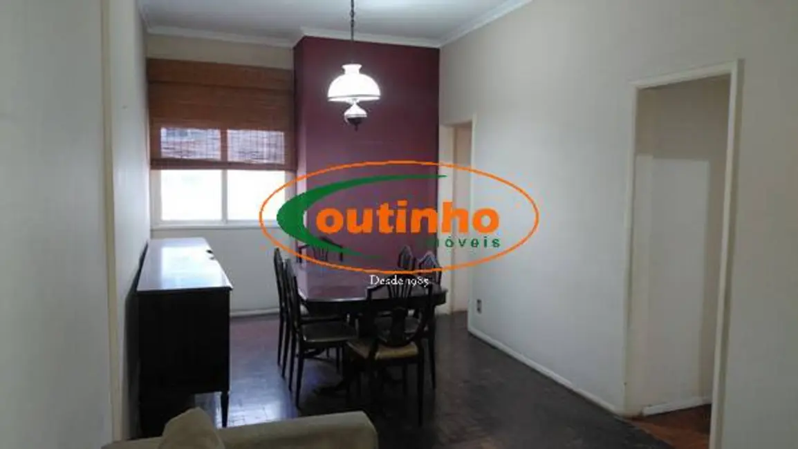 Foto 2 de Apartamento com 3 quartos à venda, 74m2 em Tijuca, Rio De Janeiro - RJ