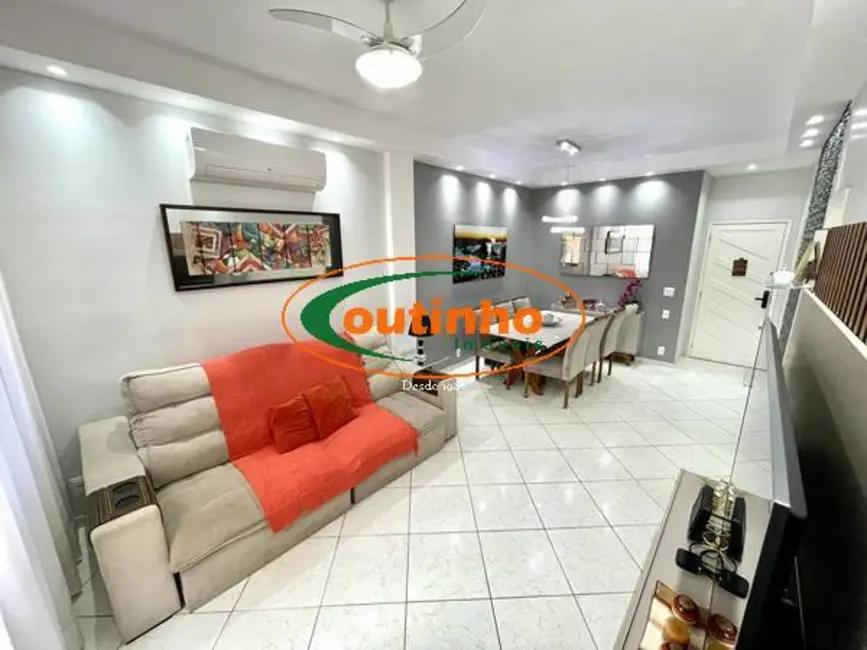 Apartamento com 3 quartos à venda, 88m2 em Tijuca, Rio De Janeiro - RJ - imagem 3 Foto 3 de Apartamento com 3 quartos à venda, 88m2 em Tijuca, Rio De Janeiro - RJ