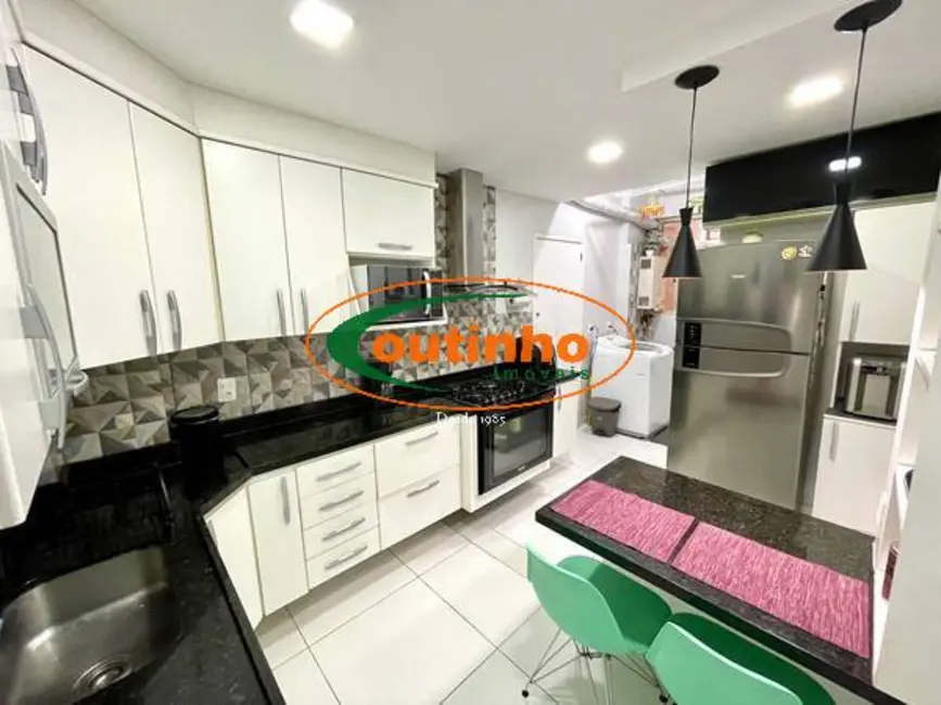 Apartamento com 3 quartos à venda, 88m2 em Tijuca, Rio De Janeiro - RJ - imagem 5 Foto 5 de Apartamento com 3 quartos à venda, 88m2 em Tijuca, Rio De Janeiro - RJ