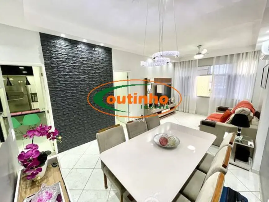 Apartamento com 3 quartos à venda, 88m2 em Tijuca, Rio De Janeiro - RJ - imagem 4 Foto 4 de Apartamento com 3 quartos à venda, 88m2 em Tijuca, Rio De Janeiro - RJ