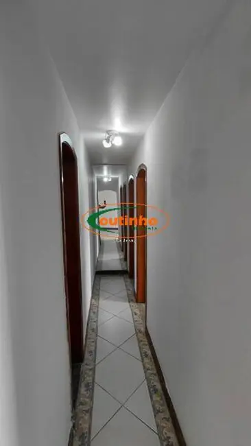 Apartamento com 2 quartos à venda, 70m2 em Tijuca, Rio De Janeiro - RJ - imagem 6 Foto 6 de Apartamento com 2 quartos à venda, 70m2 em Tijuca, Rio De Janeiro - RJ