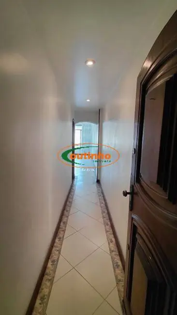 Apartamento com 2 quartos à venda, 70m2 em Tijuca, Rio De Janeiro - RJ - imagem 4 Foto 4 de Apartamento com 2 quartos à venda, 70m2 em Tijuca, Rio De Janeiro - RJ