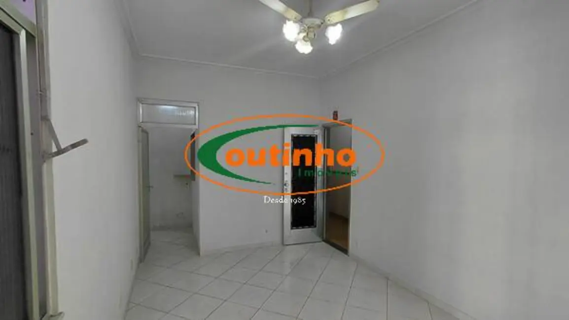 Foto 4 de Apartamento com 2 quartos à venda, 70m2 em Tijuca, Rio De Janeiro - RJ