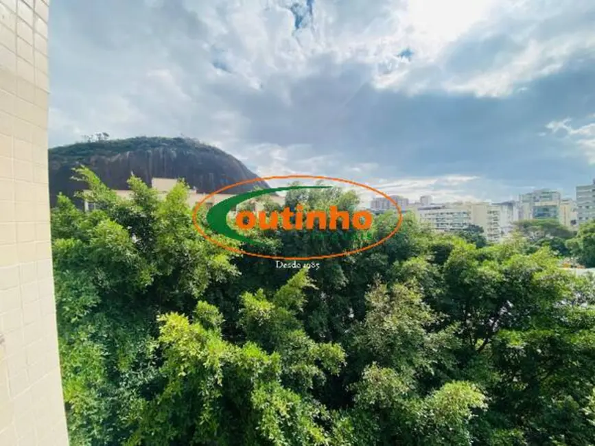Cobertura com 3 quartos à venda, 222m2 em Tijuca, Rio De Janeiro - RJ - imagem 8 Foto 8 de Cobertura com 3 quartos à venda, 222m2 em Tijuca, Rio De Janeiro - RJ