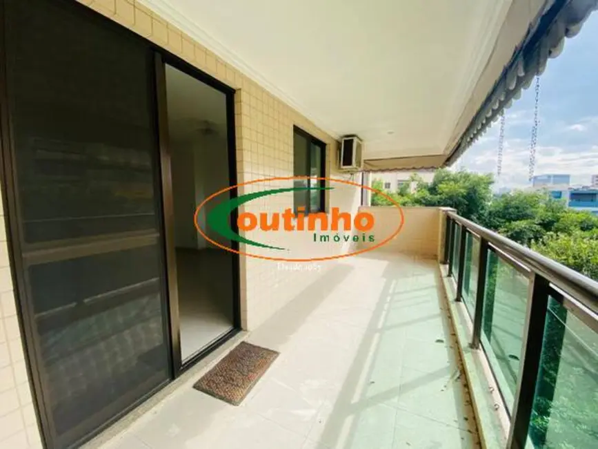 Cobertura com 3 quartos à venda, 222m2 em Tijuca, Rio De Janeiro - RJ - imagem 9 Foto 9 de Cobertura com 3 quartos à venda, 222m2 em Tijuca, Rio De Janeiro - RJ