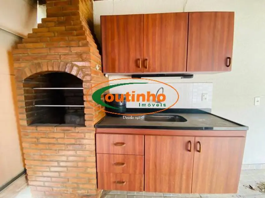 Cobertura com 3 quartos à venda, 222m2 em Tijuca, Rio De Janeiro - RJ - imagem 5 Foto 5 de Cobertura com 3 quartos à venda, 222m2 em Tijuca, Rio De Janeiro - RJ