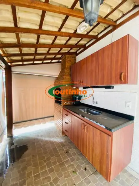 Cobertura com 3 quartos à venda, 222m2 em Tijuca, Rio De Janeiro - RJ - imagem 4 Foto 4 de Cobertura com 3 quartos à venda, 222m2 em Tijuca, Rio De Janeiro - RJ