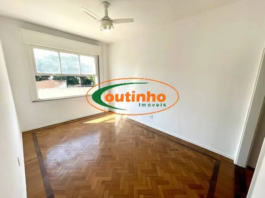 Apartamento com 2 quartos à venda, 65m2 em Tijuca, Rio De Janeiro - RJ - imagem 8 Foto 8 de Apartamento com 2 quartos à venda, 65m2 em Tijuca, Rio De Janeiro - RJ