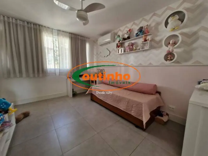 Foto 4 de Casa com 5 quartos à venda, 337m2 em Tijuca, Rio De Janeiro - RJ