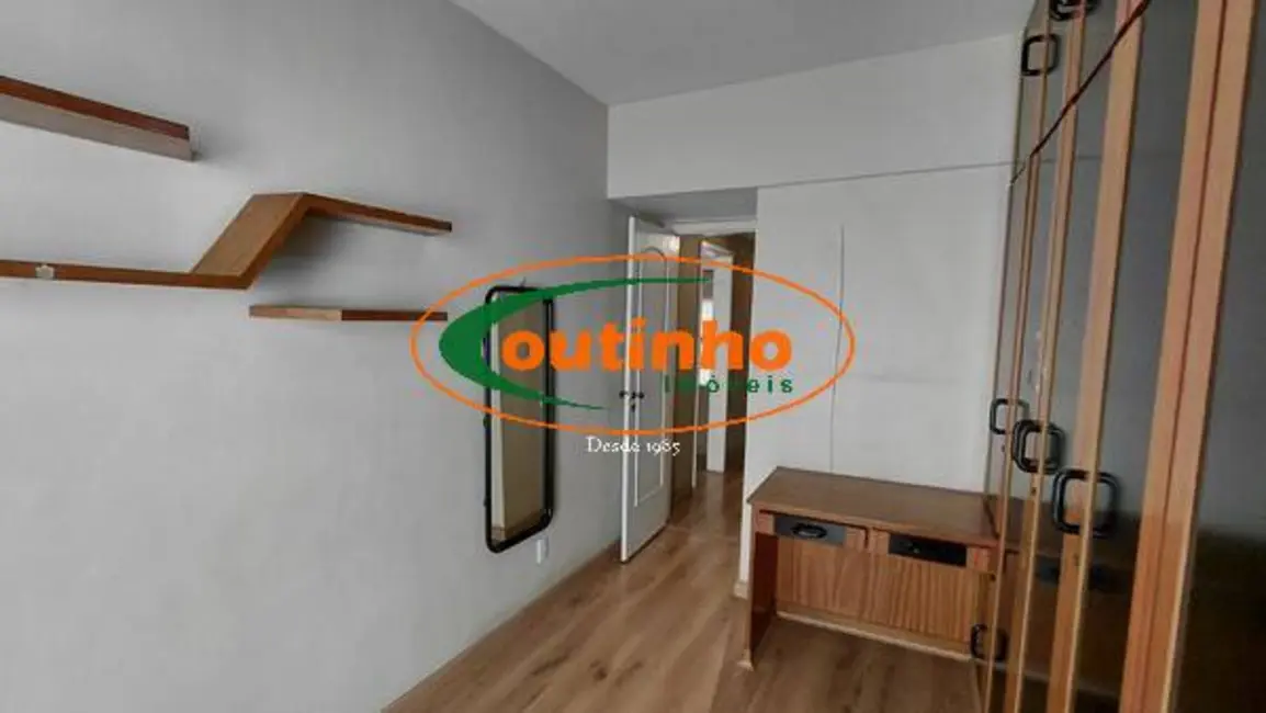 Foto 4 de Apartamento com 2 quartos à venda, 90m2 em Tijuca, Rio De Janeiro - RJ