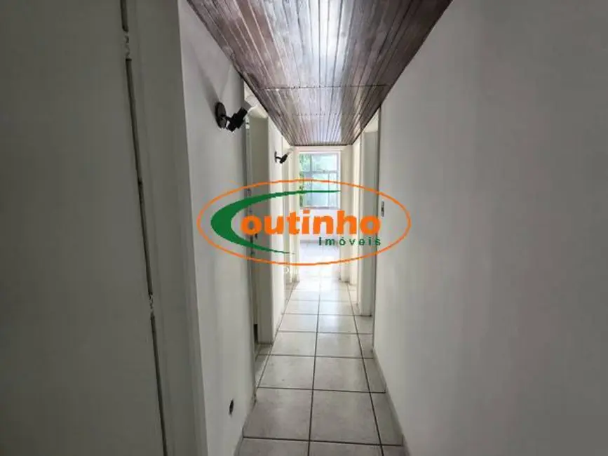 Apartamento com 3 quartos à venda, 114m2 em Tijuca, Rio De Janeiro - RJ - imagem 5 Foto 5 de Apartamento com 3 quartos à venda, 114m2 em Tijuca, Rio De Janeiro - RJ