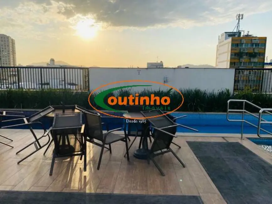 Apartamento com 3 quartos à venda, 82m2 em Tijuca, Rio De Janeiro - RJ - imagem 5 Foto 5 de Apartamento com 3 quartos à venda, 82m2 em Tijuca, Rio De Janeiro - RJ
