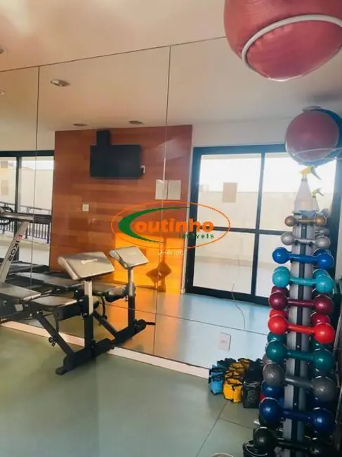 Apartamento com 3 quartos à venda, 82m2 em Tijuca, Rio De Janeiro - RJ - imagem 7 Foto 7 de Apartamento com 3 quartos à venda, 82m2 em Tijuca, Rio De Janeiro - RJ