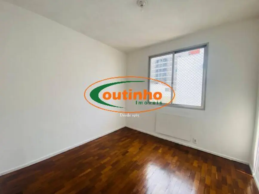 Foto 9 de Apartamento com 3 quartos à venda, 90m2 em Tijuca, Rio De Janeiro - RJ