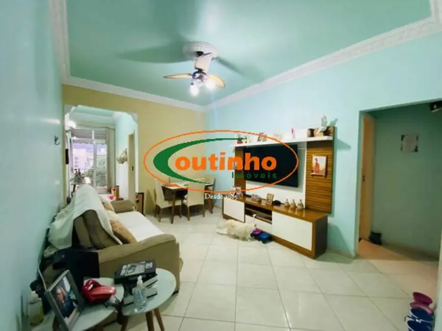 Foto 2 de Apartamento com 2 quartos à venda, 71m2 em Tijuca, Rio De Janeiro - RJ