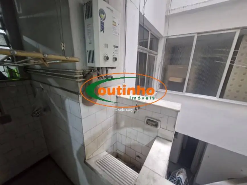 Foto 9 de Apartamento com 2 quartos à venda, 67m2 em Tijuca, Rio De Janeiro - RJ