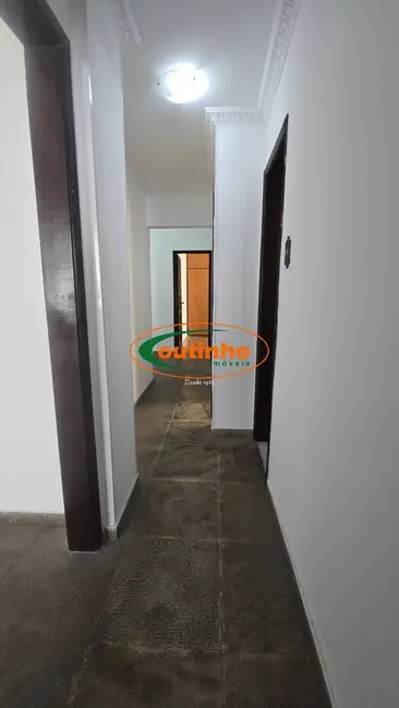Apartamento com 3 quartos à venda, 124m2 em Tijuca, Rio De Janeiro - RJ - imagem 8 Foto 8 de Apartamento com 3 quartos à venda, 124m2 em Tijuca, Rio De Janeiro - RJ
