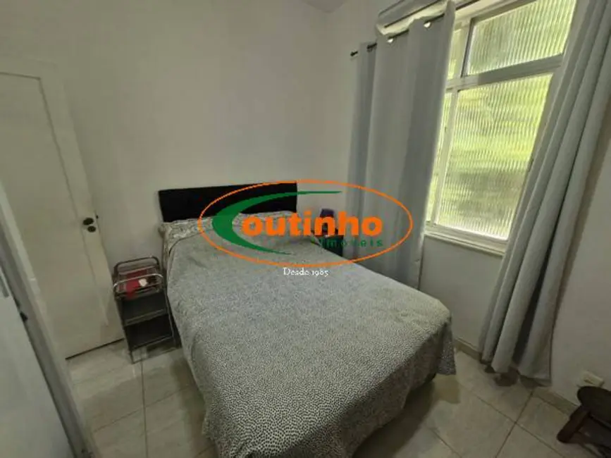 Foto 4 de Apartamento com 2 quartos à venda, 58m2 em Tijuca, Rio De Janeiro - RJ