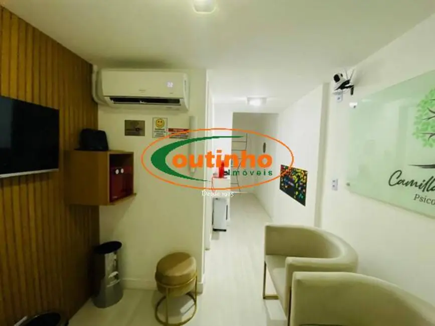 Sala Comercial à venda, 29m2 em Tijuca, Rio De Janeiro - RJ - imagem 3 Foto 3 de Sala Comercial à venda, 29m2 em Tijuca, Rio De Janeiro - RJ
