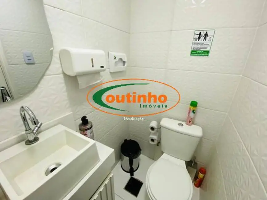 Sala Comercial à venda, 29m2 em Tijuca, Rio De Janeiro - RJ - imagem 6 Foto 6 de Sala Comercial à venda, 29m2 em Tijuca, Rio De Janeiro - RJ