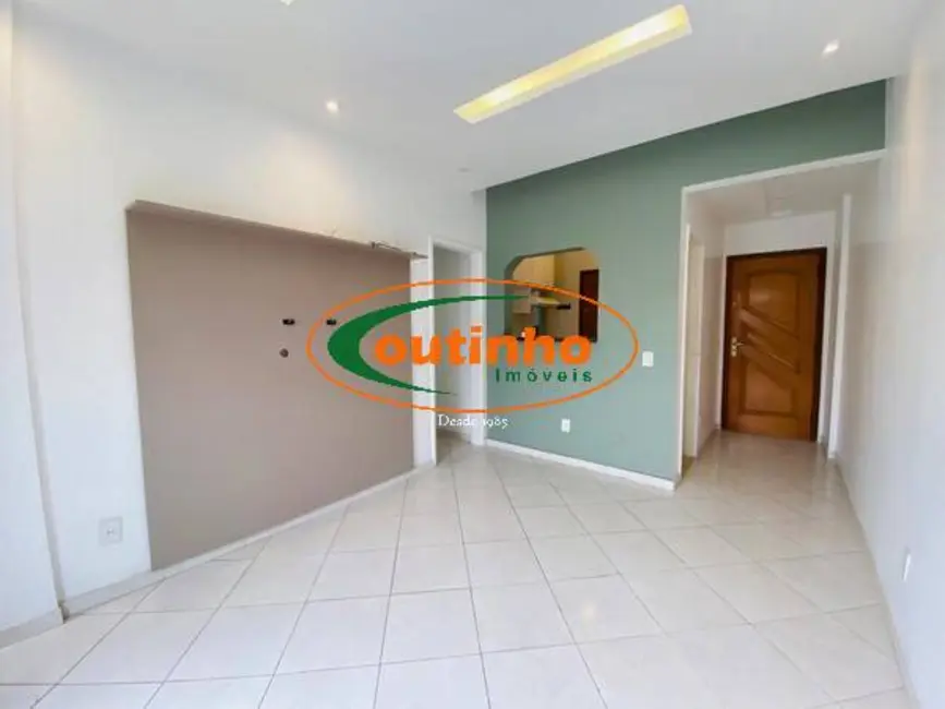 Apartamento com 2 quartos à venda, 55m2 em Tijuca, Rio De Janeiro - RJ - imagem 4 Foto 4 de Apartamento com 2 quartos à venda, 55m2 em Tijuca, Rio De Janeiro - RJ