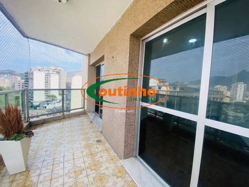 Apartamento com 3 quartos à venda, 82m2 em Tijuca, Rio De Janeiro - RJ - imagem 2 Foto 2 de Apartamento com 3 quartos à venda, 82m2 em Tijuca, Rio De Janeiro - RJ