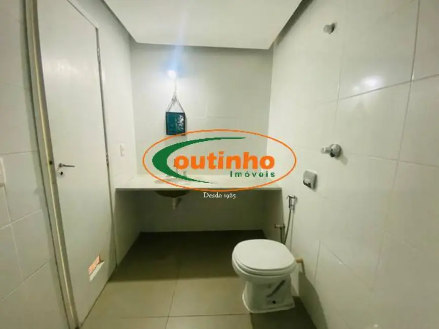Apartamento com 3 quartos à venda, 82m2 em Tijuca, Rio De Janeiro - RJ - imagem 9 Foto 9 de Apartamento com 3 quartos à venda, 82m2 em Tijuca, Rio De Janeiro - RJ