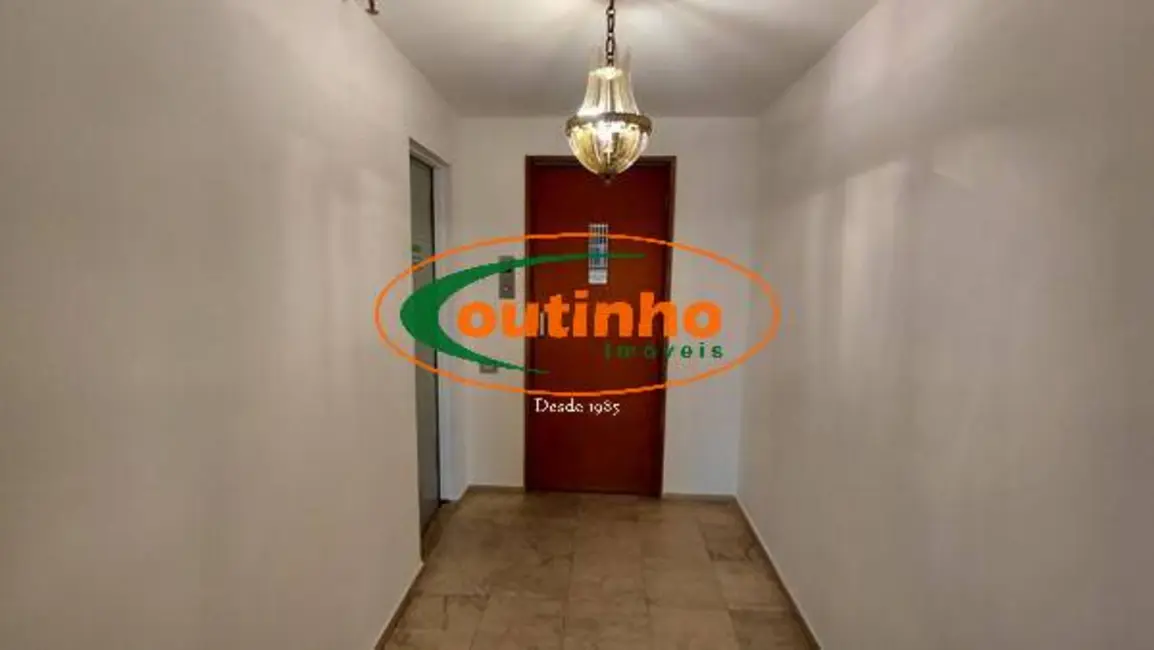 Apartamento com 4 quartos à venda, 200m2 em Tijuca, Rio De Janeiro - RJ - imagem 5 Foto 5 de Apartamento com 4 quartos à venda, 200m2 em Tijuca, Rio De Janeiro - RJ