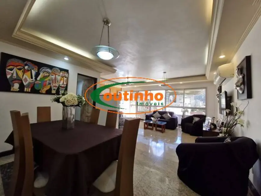 Apartamento com 3 quartos à venda, 143m2 em Vila Isabel, Rio De Janeiro - RJ - imagem 4 Foto 4 de Apartamento com 3 quartos à venda, 143m2 em Vila Isabel, Rio De Janeiro - RJ