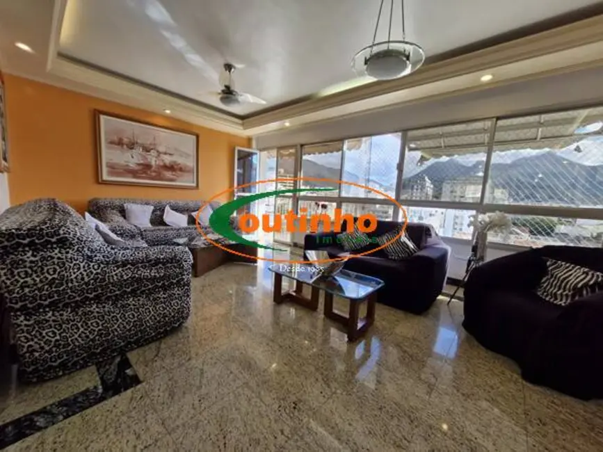 Apartamento com 3 quartos à venda, 143m2 em Vila Isabel, Rio De Janeiro - RJ - imagem 5 Foto 5 de Apartamento com 3 quartos à venda, 143m2 em Vila Isabel, Rio De Janeiro - RJ