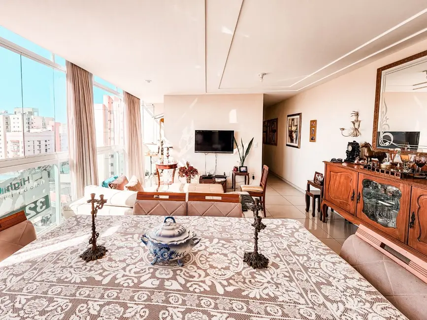 Apartamento com 2 quartos à venda, 79m2 em Itapuã, Vila Velha - ES - imagem 4 Foto 4 de Apartamento com 2 quartos à venda, 79m2 em Itapuã, Vila Velha - ES