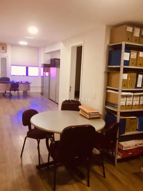 Foto 3 de Sala Comercial à venda, 35m2 em Praia do Canto, Vitoria - ES