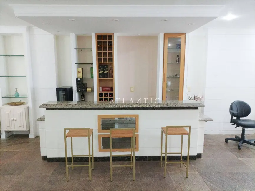 Apartamento com 4 quartos à venda, 300m2 em Praia da Costa, Vila Velha - ES - imagem 6 Foto 6 de Apartamento com 4 quartos à venda, 300m2 em Praia da Costa, Vila Velha - ES
