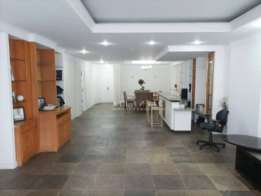 Apartamento com 4 quartos à venda, 300m2 em Praia da Costa, Vila Velha - ES - imagem 9 Foto 9 de Apartamento com 4 quartos à venda, 300m2 em Praia da Costa, Vila Velha - ES