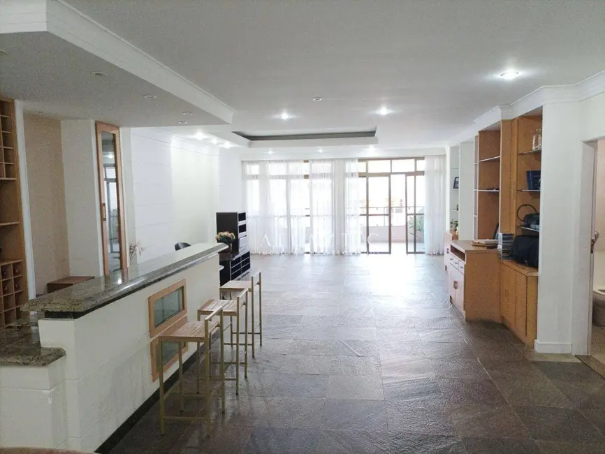 Apartamento com 4 quartos à venda, 300m2 em Praia da Costa, Vila Velha - ES - imagem 4 Foto 4 de Apartamento com 4 quartos à venda, 300m2 em Praia da Costa, Vila Velha - ES