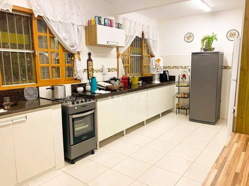 Chácara com 3 quartos à venda, 1000m2 em Ponta da Fruta, Vila Velha - ES - imagem 9 Foto 9 de Chácara com 3 quartos à venda, 1000m2 em Ponta da Fruta, Vila Velha - ES
