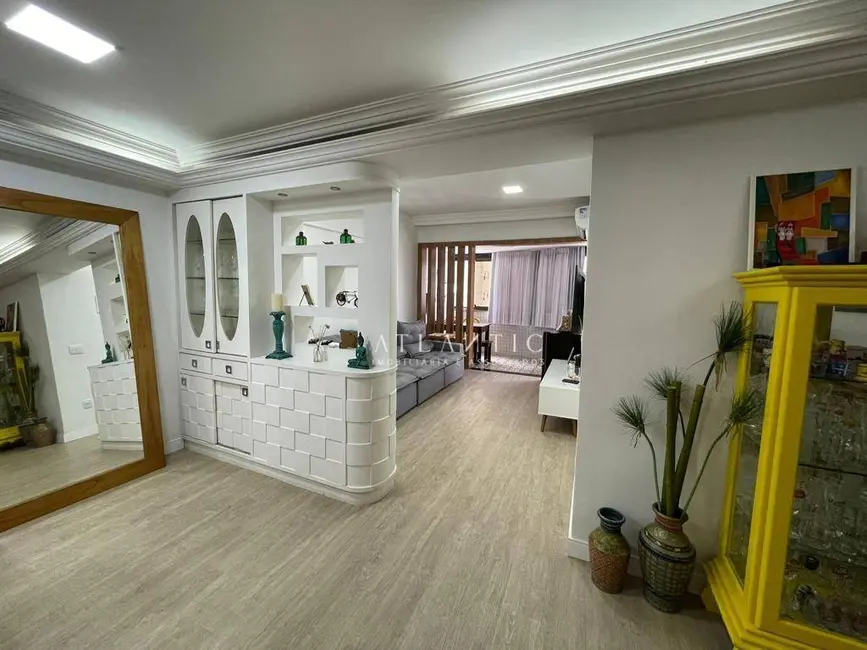 Foto 2 de Apartamento com 3 quartos à venda, 150m2 em Praia da Costa, Vila Velha - ES