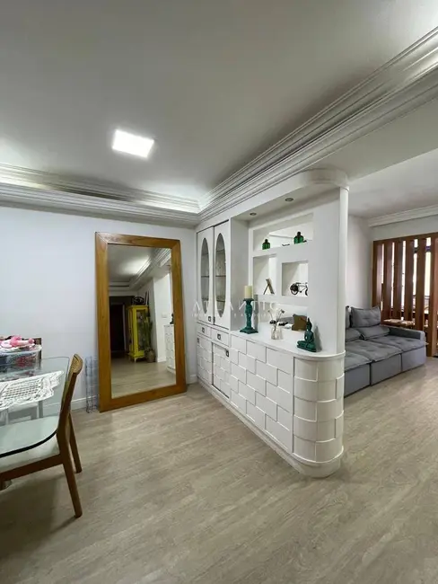 Apartamento com 3 quartos à venda, 150m2 em Praia da Costa, Vila Velha - ES - imagem 4 Foto 4 de Apartamento com 3 quartos à venda, 150m2 em Praia da Costa, Vila Velha - ES