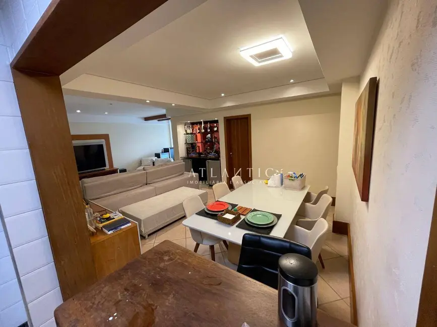 Apartamento com 3 quartos à venda, 165m2 em Vila Velha - ES - imagem 6 Foto 6 de Apartamento com 3 quartos à venda, 165m2 em Vila Velha - ES