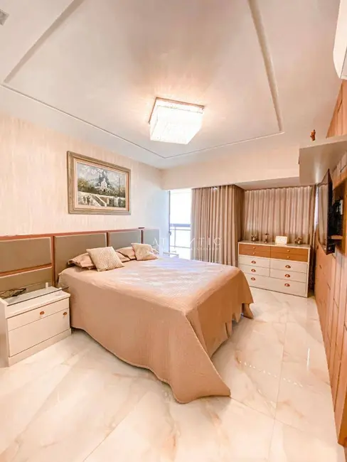 Apartamento com 4 quartos à venda, 270m2 em Praia da Costa, Vila Velha - ES - imagem 7 Foto 7 de Apartamento com 4 quartos à venda, 270m2 em Praia da Costa, Vila Velha - ES