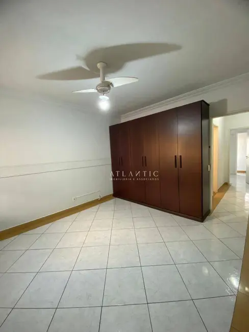 Foto 3 de Apartamento com 3 quartos à venda, 70m2 em Olaria, Vila Velha - ES