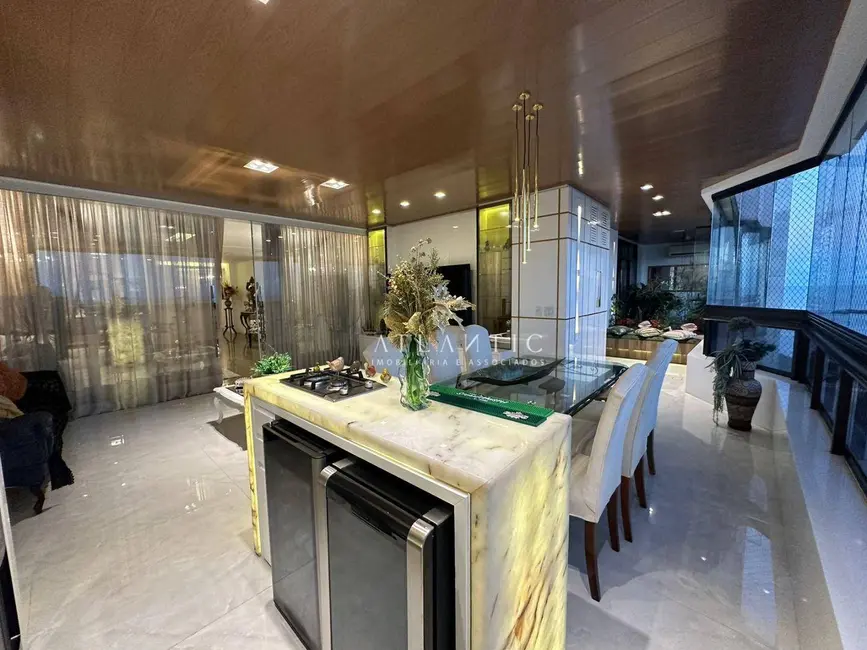 Foto 2 de Apartamento com 4 quartos à venda, 500m2 em Praia da Costa, Vila Velha - ES