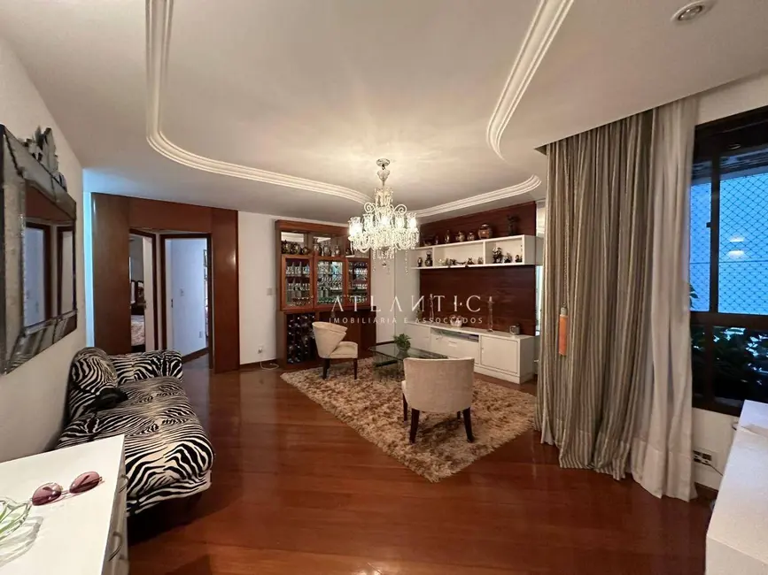 Apartamento com 4 quartos à venda, 500m2 em Praia da Costa, Vila Velha - ES - imagem 4 Foto 4 de Apartamento com 4 quartos à venda, 500m2 em Praia da Costa, Vila Velha - ES