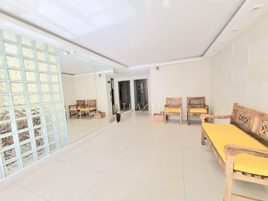 Foto 2 de Apartamento com 3 quartos à venda, 120m2 em Praia da Costa, Vila Velha - ES