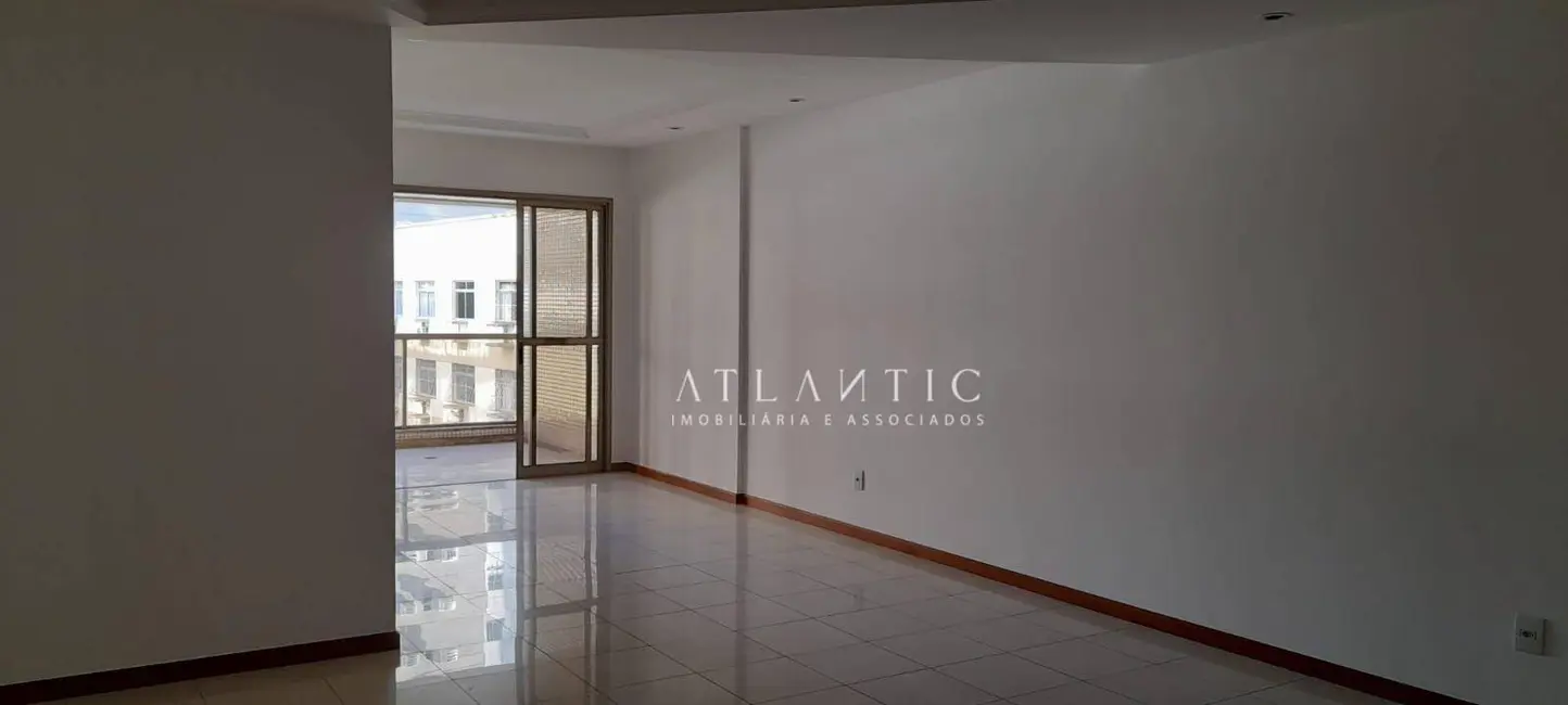 Apartamento com 4 quartos à venda, 141m2 em Praia da Costa, Vila Velha - ES - imagem 3 Foto 3 de Apartamento com 4 quartos à venda, 141m2 em Praia da Costa, Vila Velha - ES